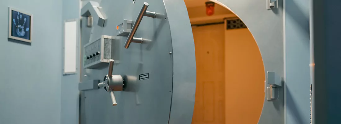 Vault and Safe locksmith services in Dixie, ON